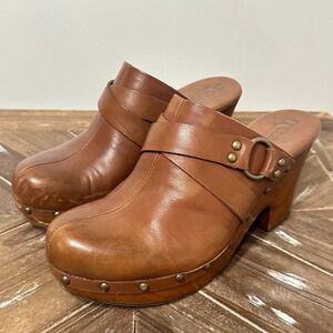Korks by Kork-Ease Womens Brown Leather Studded Wood Platform Clog Mules Size 9
